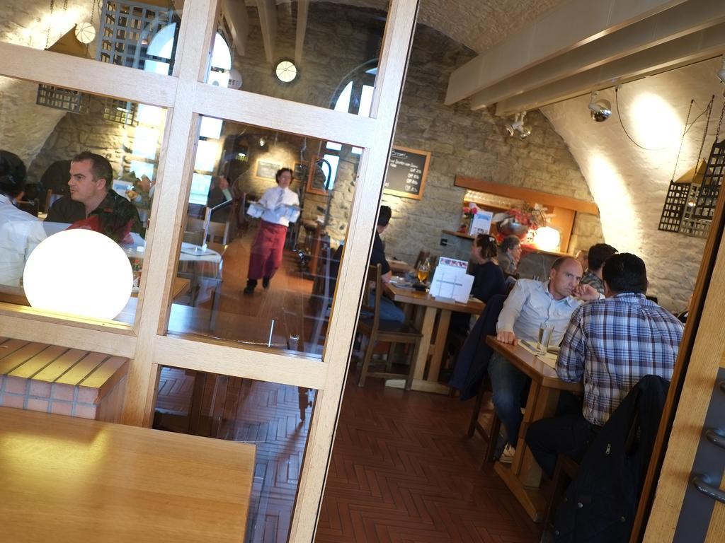 Hotel Brauerei Frohsinn 아르본 외부 사진