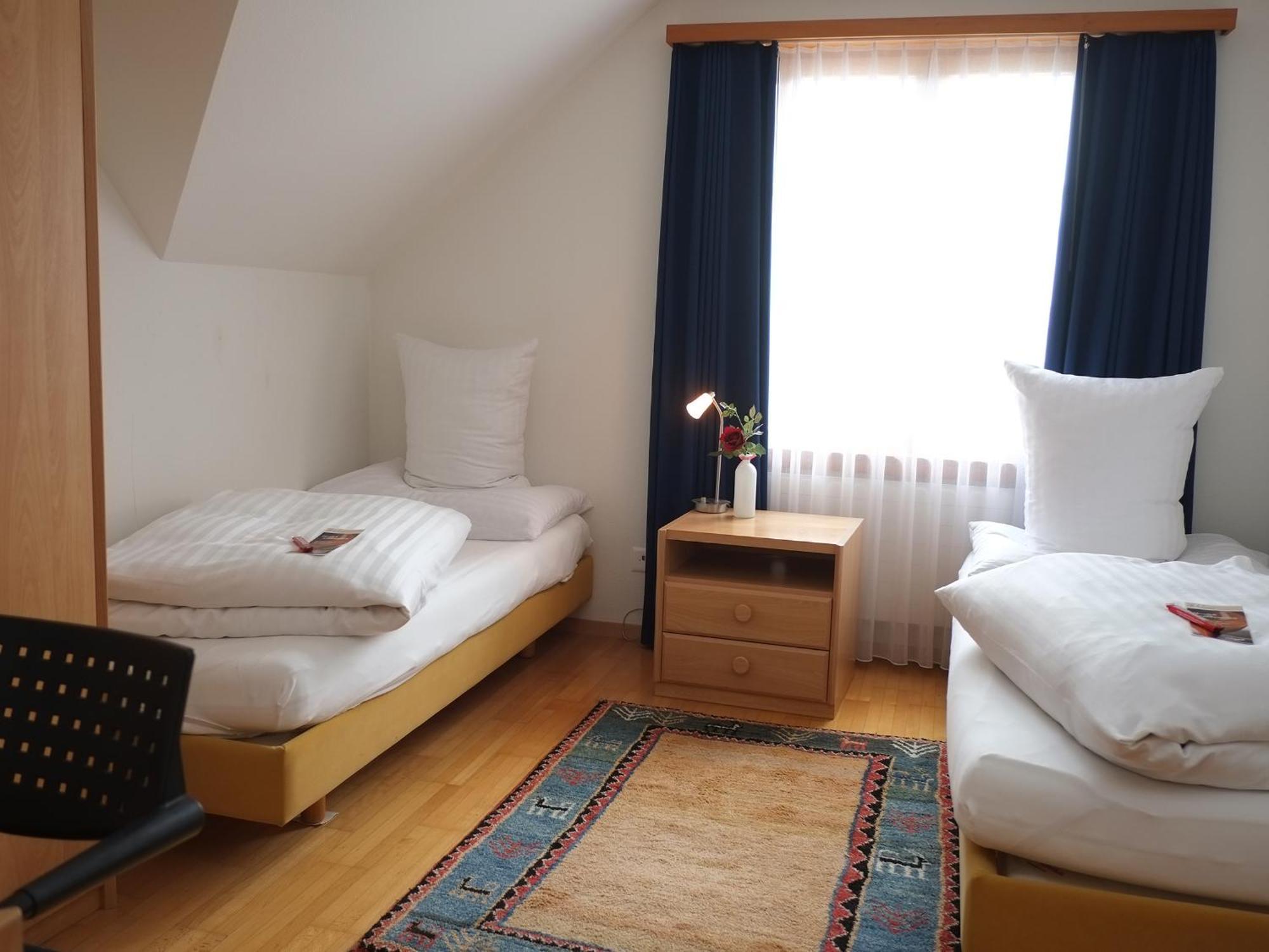 Hotel Brauerei Frohsinn 아르본 객실 사진